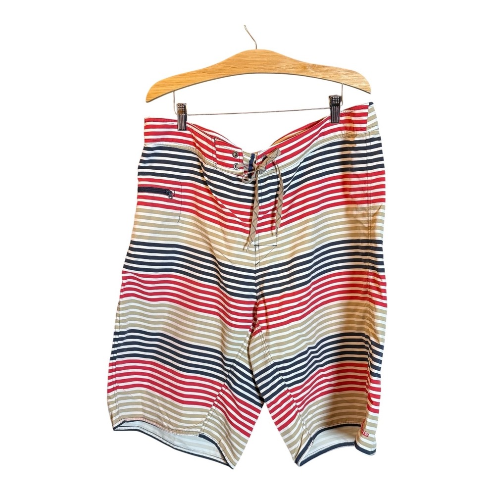 Patagonia Mens Swim‎ Trunks Board Shorts 38 Red Blue Tan Striped